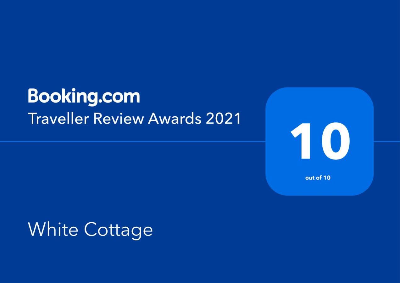 White Cottage Heritage House Čižići Extérieur photo